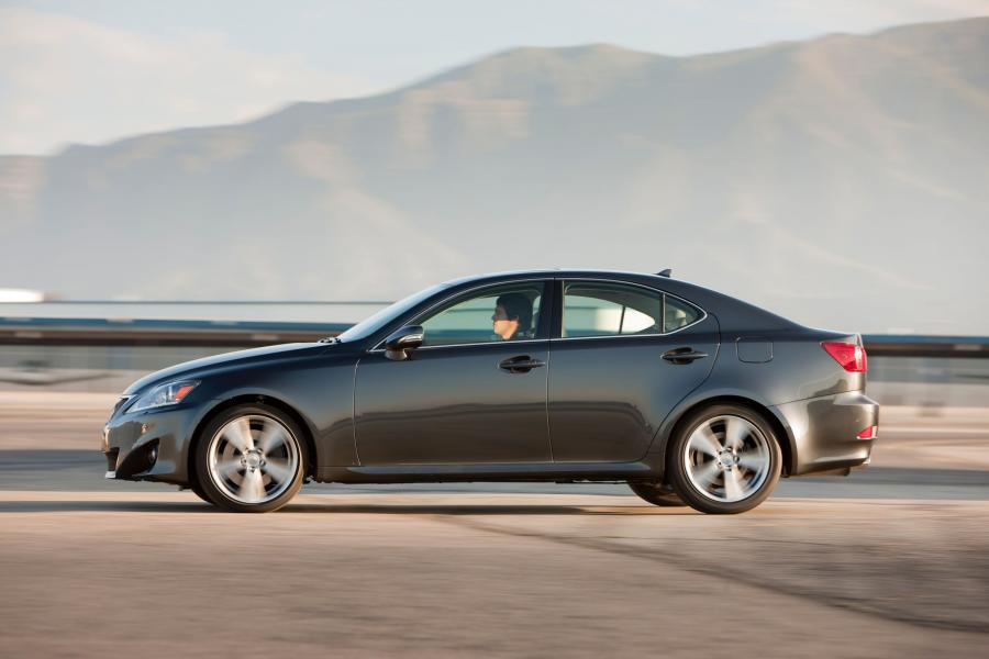  Lexus IS350 2011 года  (фото 14 из 39)